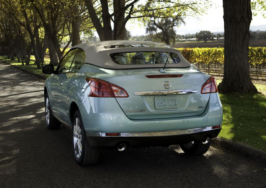  Nissan Murano CrossCabriolet 2011 года  (фото 9 из 131)
